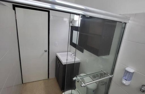 El Cangrejo Apartamento | R10 Lindo Apto de 5 recámaras, zona turística.