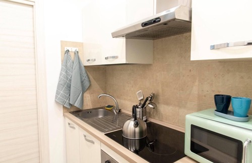 Ciampino Apartamento | R16 STUDIO APARTMENT WITH LIVING AREA
