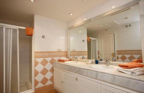 Nikki Beach Apartamento | R19 Hacienda Playa