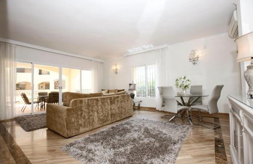Nikki Beach Apartamento | R19 Hacienda Playa