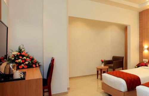 Thoppumpady Hotel | RAAS Residency