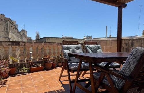 Rabat Casa | Rabat 2BDR Delightful House with View