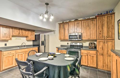Adel Casa | Raccoon River Retreat Indoor Pool and Outdoor Fun!