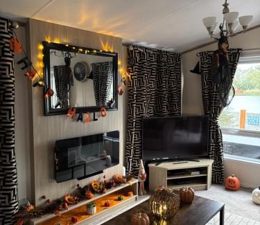 Tattershall Casa | Rachels Luxury Tattershall Hot Tub & Fishing Retreat