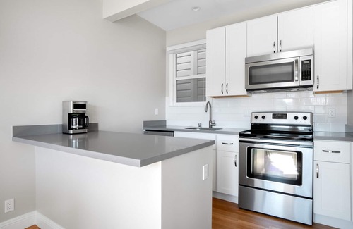 Marina District Apartamento | Rad Marina District 2BR w/ W/D, walk to Parks & Presidio, by Blueground