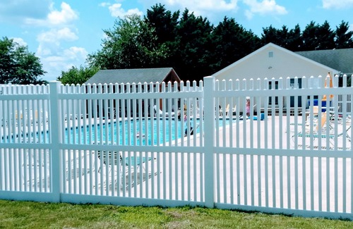 Maplewood Apartamento | Radcliffe Retreat near Rehoboth Beach with Pool