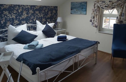 Radebeul Apartamento | Radebeul-Villa Tini - 4-room apartment "Water Tower"
