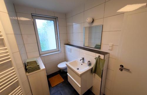 Schwerin Apartamento | radfreundliches Wohlfühl-Apartment mit Terrasse und Parkplatz - FeWo Woody