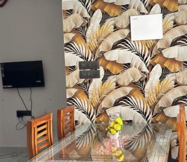 Onamthuruth Apartamento | Radhakrishna Residency