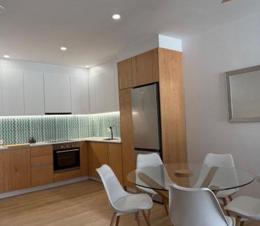 Orikum Apartamento | Radhime Luxury Apartments sleeps 5