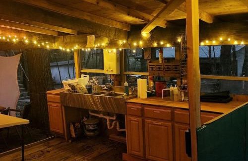 Grandview Casa | Radiant Forest Vacation Rental Haven Near Piney River, Tennessee