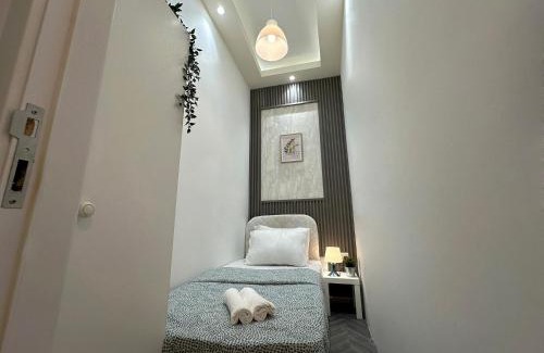 Barsha Heights Casa | Radiant Parition Room in Barsha Heights Near Metro