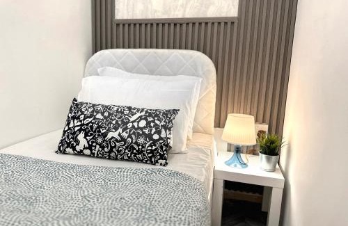 Barsha Heights Casa | Radiant Parition Room in Barsha Heights Near Metro