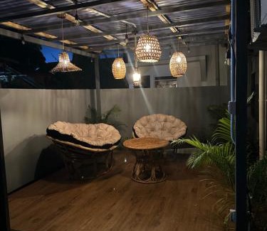 Mikocheni Apartamento | Radiant Retreat Homes