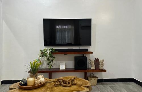 Mikocheni Apartamento | Radiant Retreat Homes