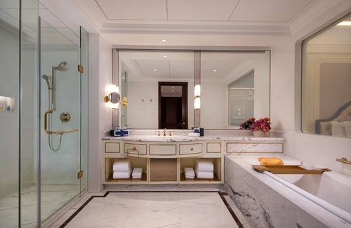Minhang Hotel | Radisson Blu Forest Manor Shanghai Hongqiao