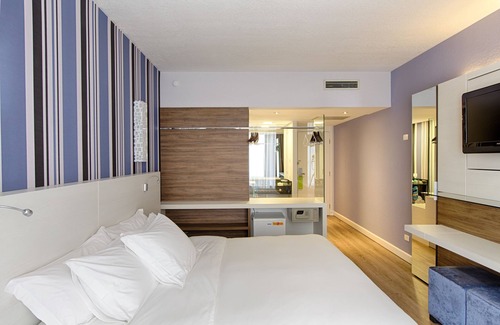 Batel Hotel | Radisson Hotel Curitiba