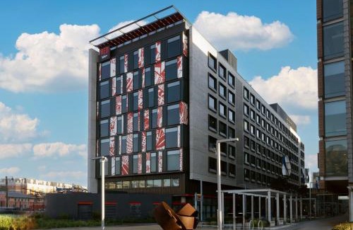 Silo District Hotel | Radisson RED Hotel V&A Waterfront Cape Town