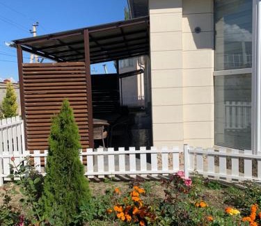 Issyk-Kul Region Casa | Raduga West коттедж