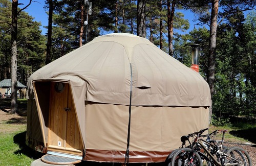 Faervik Alquiler De RV | Raet Camping