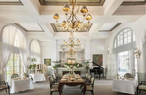 Daun Penh Hotel | Raffles Hotel Le Royal