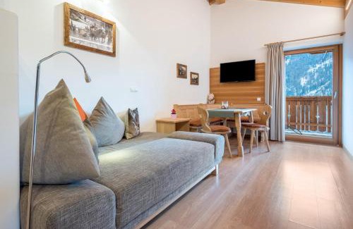 Luson Apartamento | Raffreiderhof Apt Zirbe