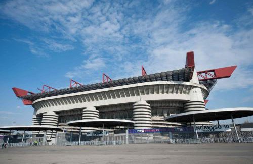 Milan Apartamento | RAFQA Suites SAN SIRO'S VIEW lotto CITY LIFE de angeli FIERA with garden