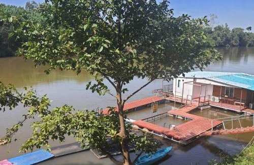 Ban Kao Alquiler De Eote | Raft House Bansuan Maenam