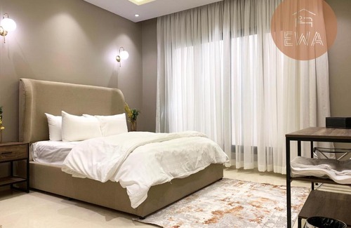 Riyadh Apartamento | Rahmania C-11 Luxury Gold Balcony AZ70