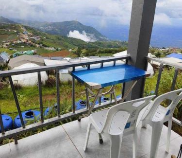 Lom Kao Casa | Rai Saeng Mek ไร่เเสงเมฆ