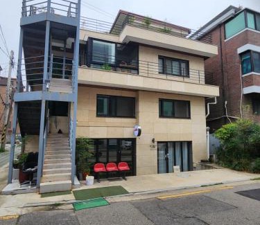 Hapjeong-dong Apartamento | Raim Hongdae