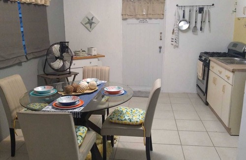 Guzman Abajo Casa | Rain forest view. Closed to rivers. 20 minutes to Luquillo beaches