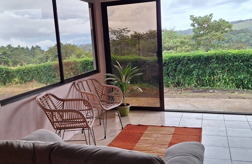 Monteverde Cabaña | Rainbow House