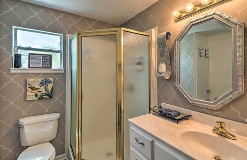 Pangburn Cabina | Rainbow Island Cabin Near Hiking & Fishing!
