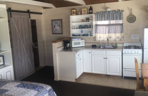 Pinetop-Lakeside Cabina | Rainbow's End Resort on Rainbow Lake