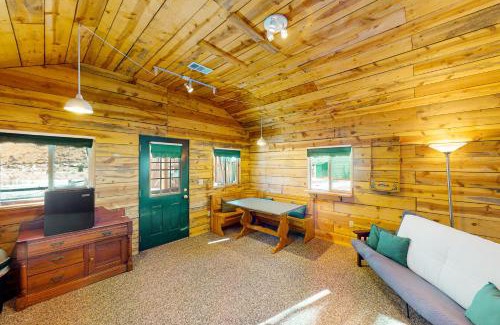 Cripple Creek Casa | Rainbows End