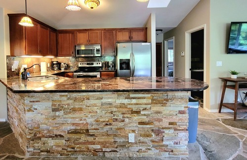 Royal Hawaiian Estates Casa | Rainforest Retreat w/Outdoor Fireplace & Hot Tub