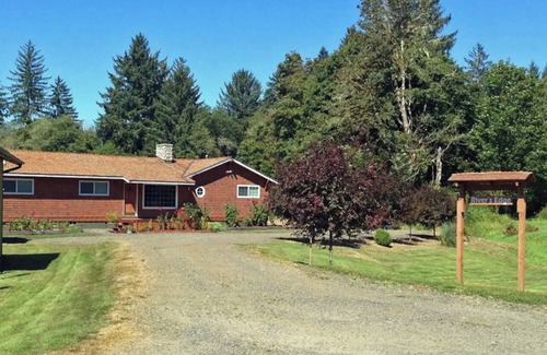 Quinault Casa | Del lago Quinault # 1 Get Away! Dos Millas de Lake Quinault Lodge.