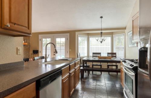 Deer Park Casa | Rainier Rest Stop