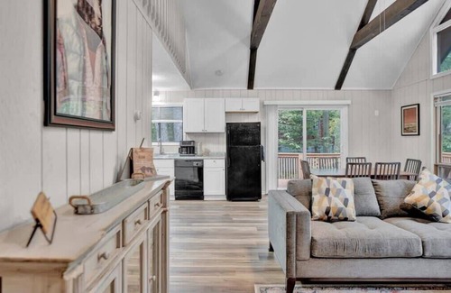 Gouldsboro Chalet De Esquí | Raised A Frame Chalet | Big Bass Lake | Hot Tub