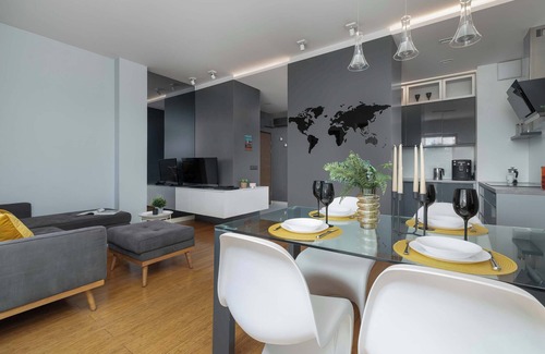Warszawskie Apartamento | Rakowicka 20A Krakow Stylish Apartment Parking A C