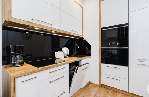 Warszawskie Apartamento | Rakowicka 22C | One Bedroom Apartment | Bathtub