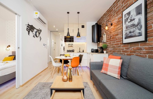 Warszawskie Apartamento | Rakowicka 22D | Air-conditioned Apartment | Jacuzzi