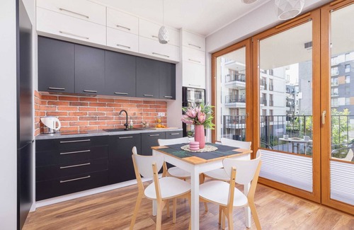 Warszawskie Apartamento | Rakowicka 22J | Near Kraków Główny | Parking