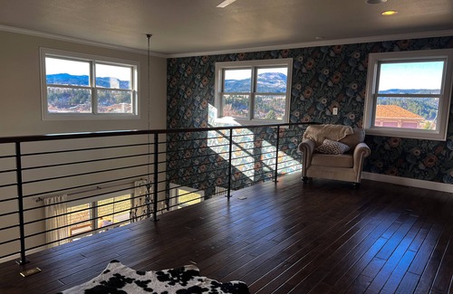 Spearfish Casa | Rally Rental in Sandstone Hills!