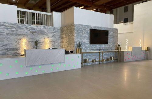 Irving Hotel | Ramada by Wyndham DFW Airport
