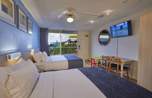 Kissimmee Hotel | Ramada by Wyndham Hotel & Water Park