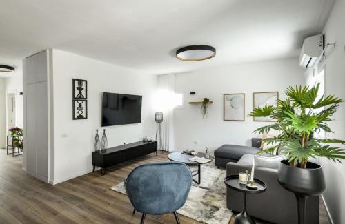 Ramat Hasharon Apartamento | Ramat Hasharon Chic Peaceful Stay by Sea N' Rent