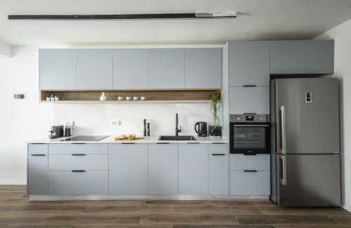 Ramat Hasharon Apartamento | Ramat Hasharon Chic Peaceful Stay by Sea N' Rent