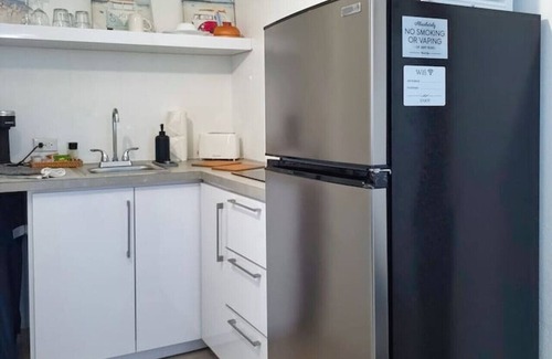 Maleza Baja Apartamento | Ramey Base: 2 Mins-Airport/Beach/Golf/Restaurants